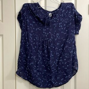 Gap Maternity Size M Blue floral Top